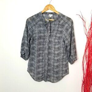 Dynamite Black White Patterned Button Down Blouse Business Casual Lightweight S